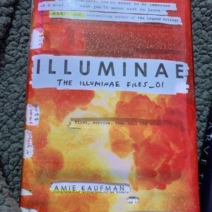 Illuminae Book. No damage.